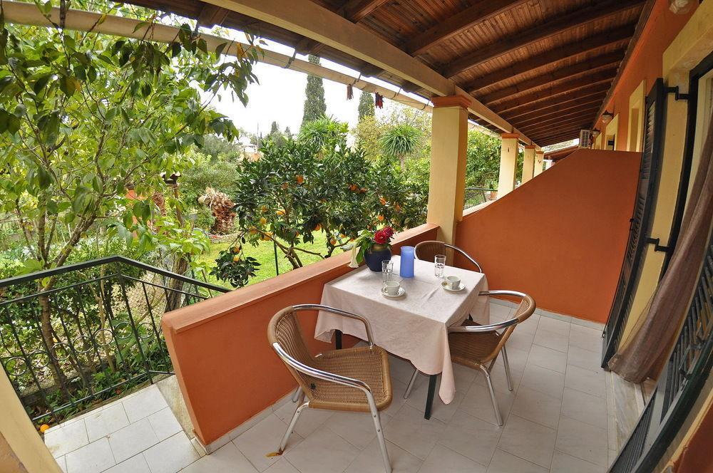 Villa Toula Dassia  Bagian luar foto